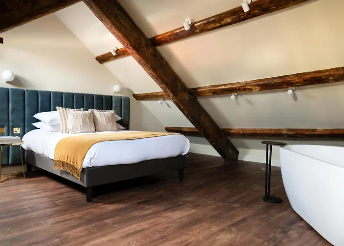 Domain Boutique Rooms